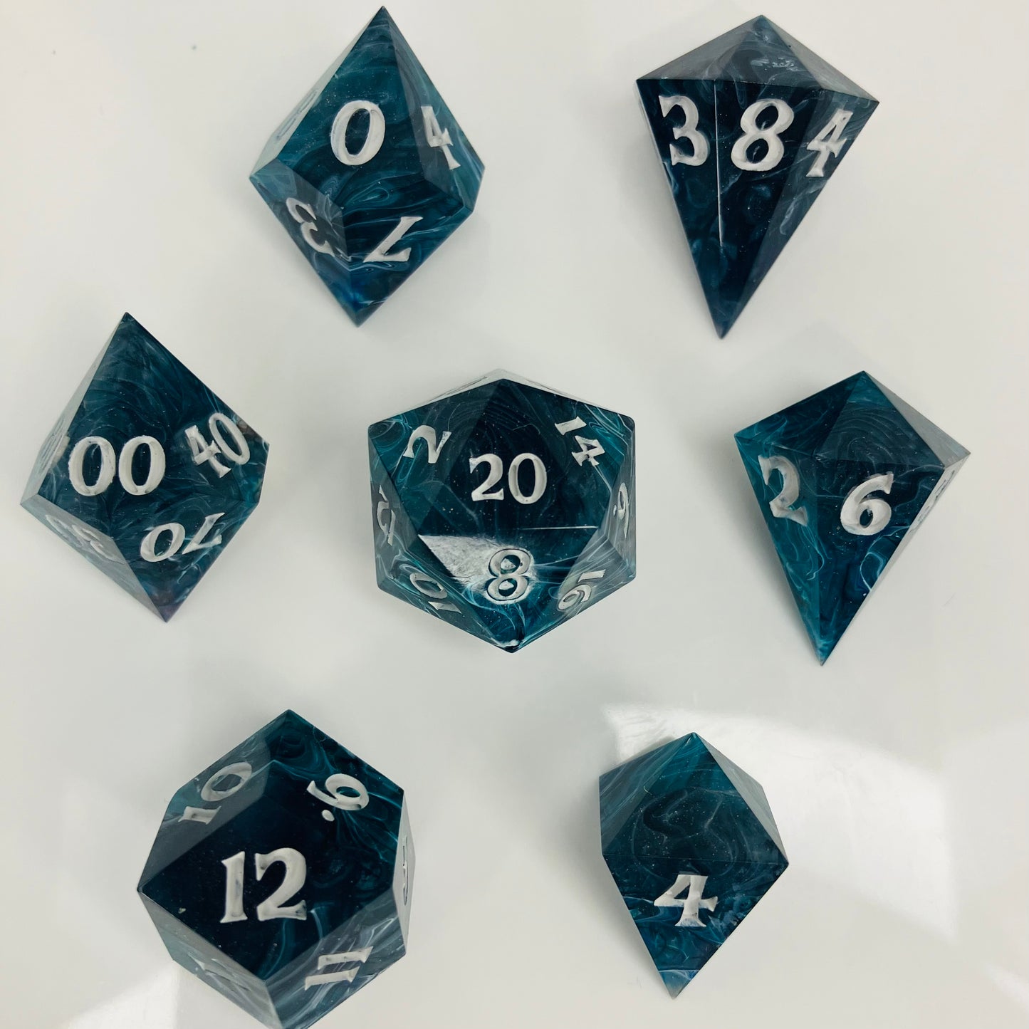 Alternate shapes of polyhedral dice for dnd and pathfinder