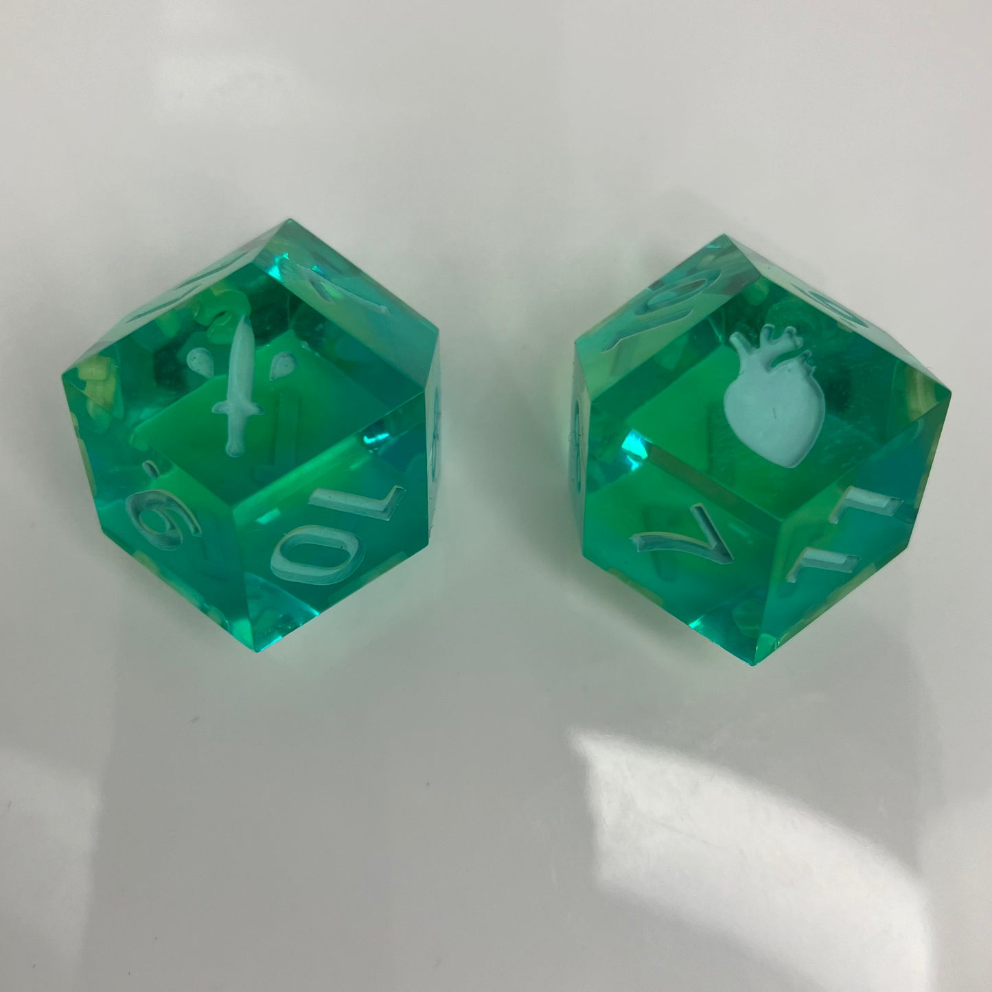 Dewy - Pair of d12s for Daggerheart