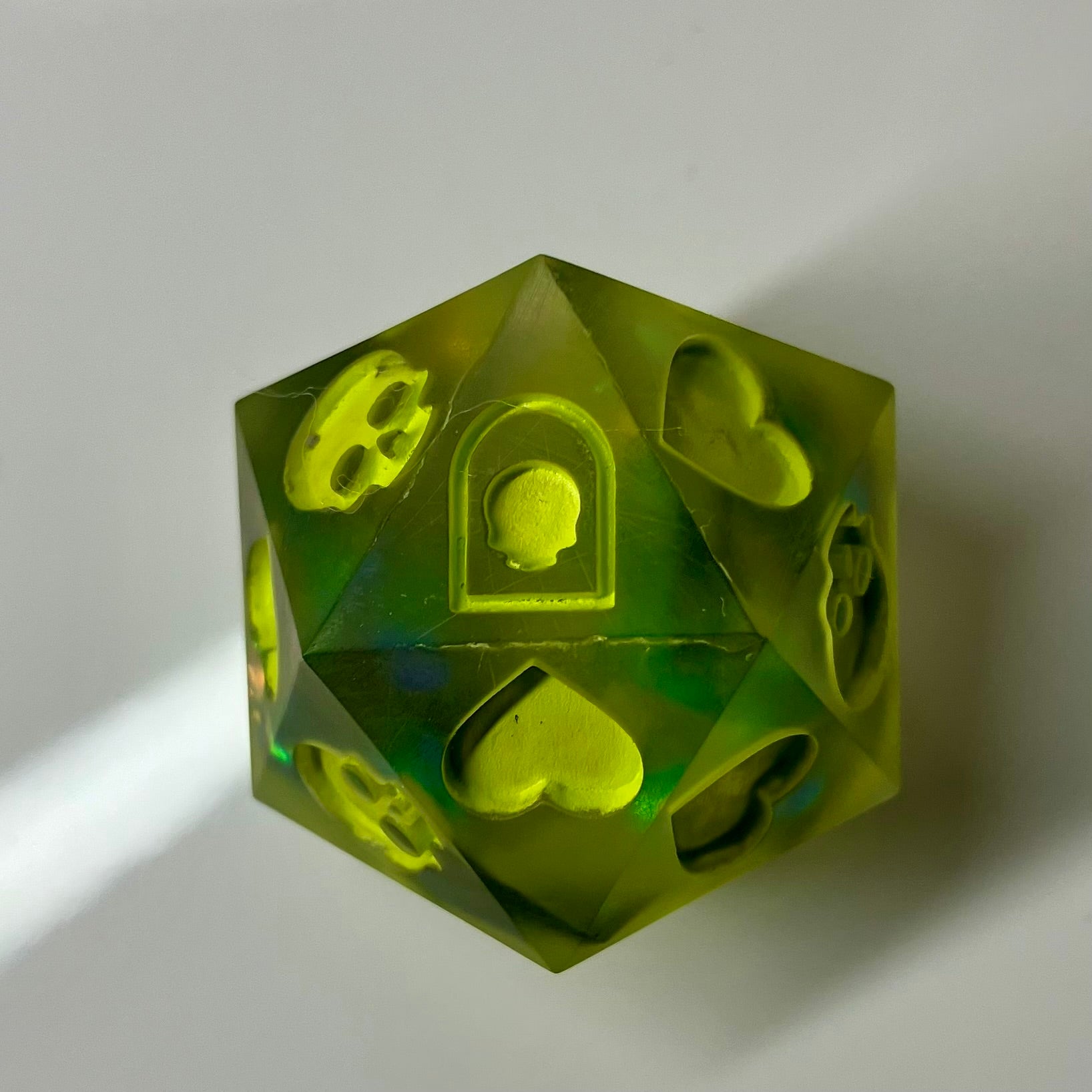 opaque green d20 death save critical fail