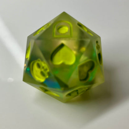 opaque green d20 death save success