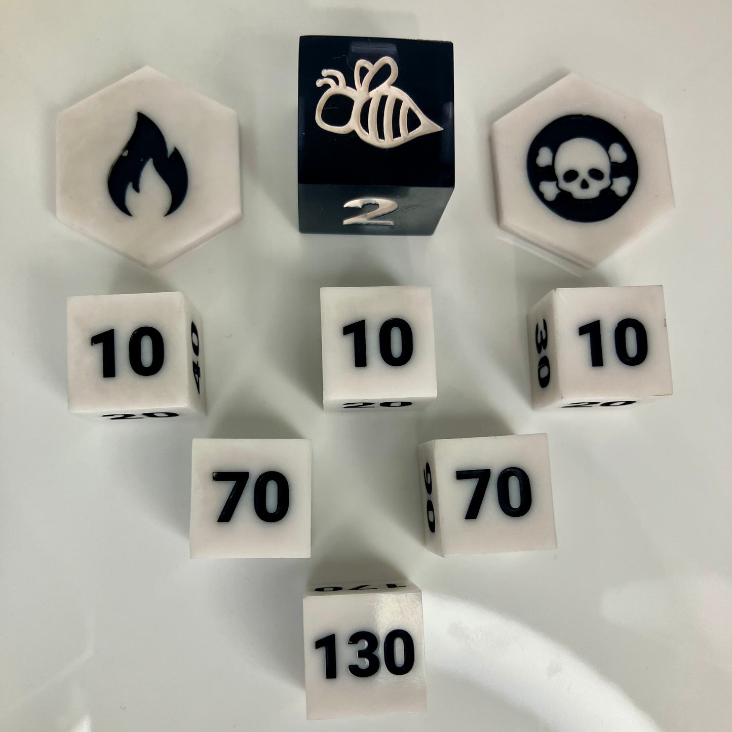 Bone look dice for Pokemon TCG