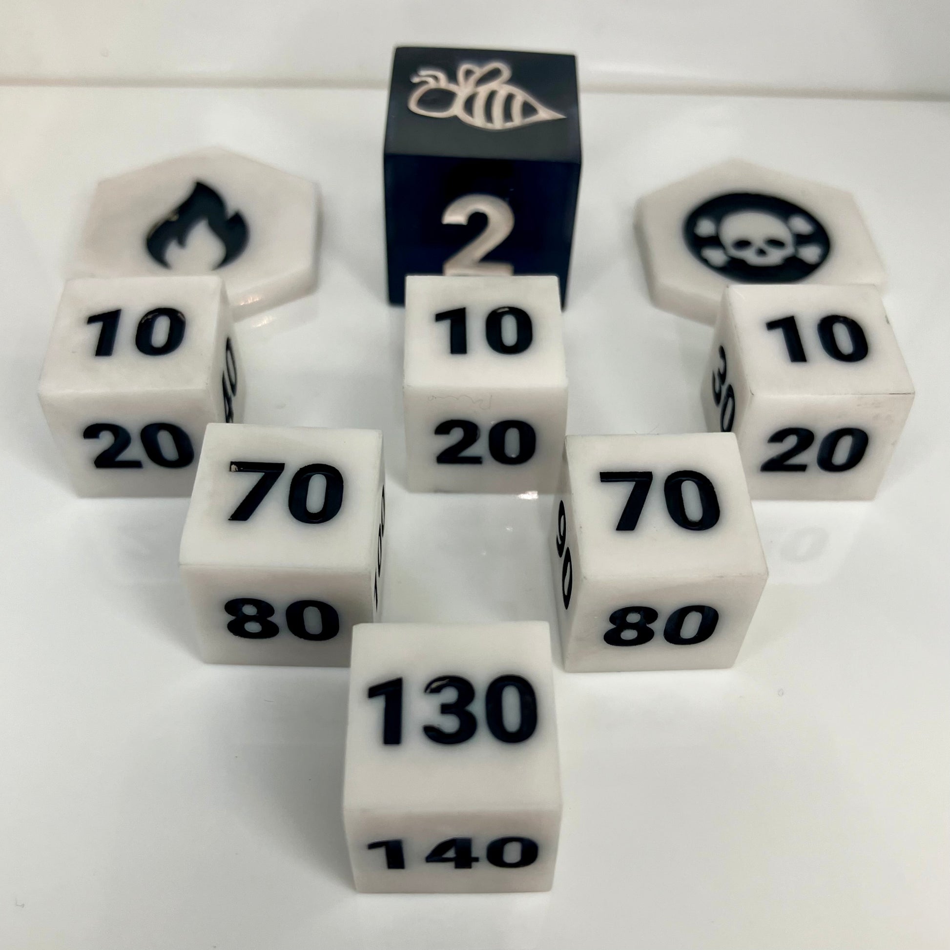 Bone look dice for Pokemon TCG