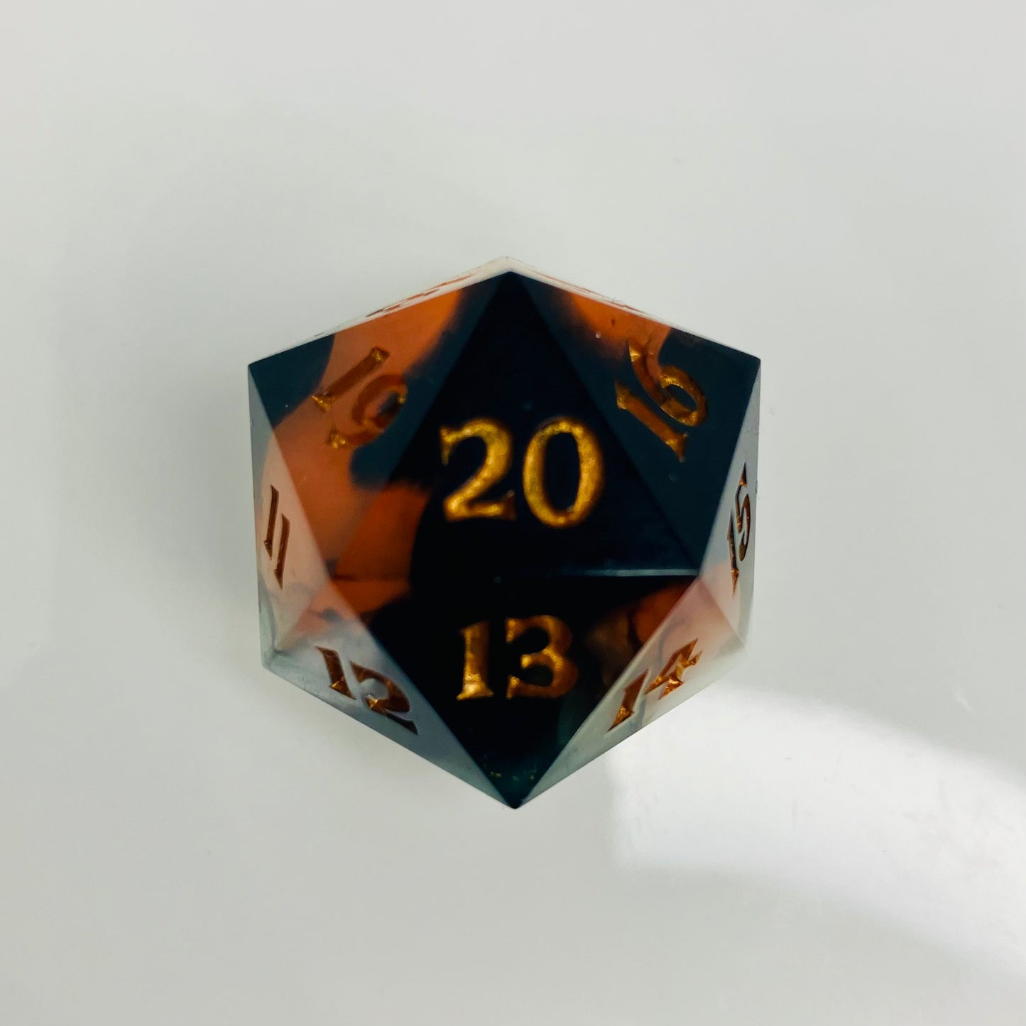 Calico cat inspired spindown d20