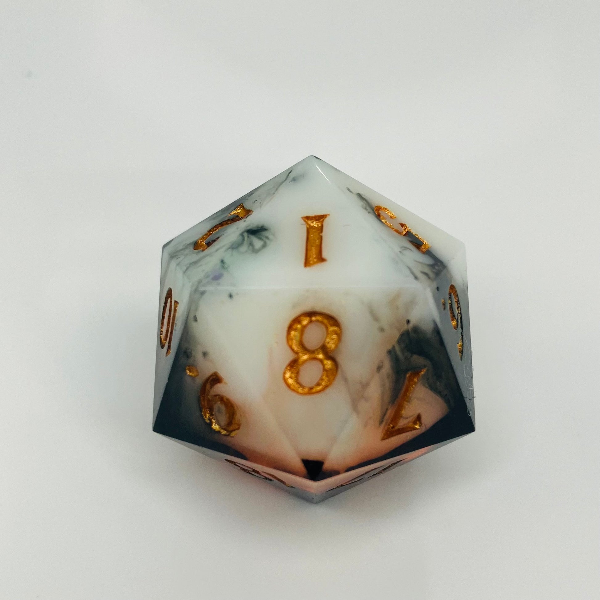 Calico cat inspired spindown d20