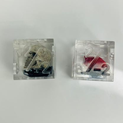 MTG counter dice with hand painted heart and skull