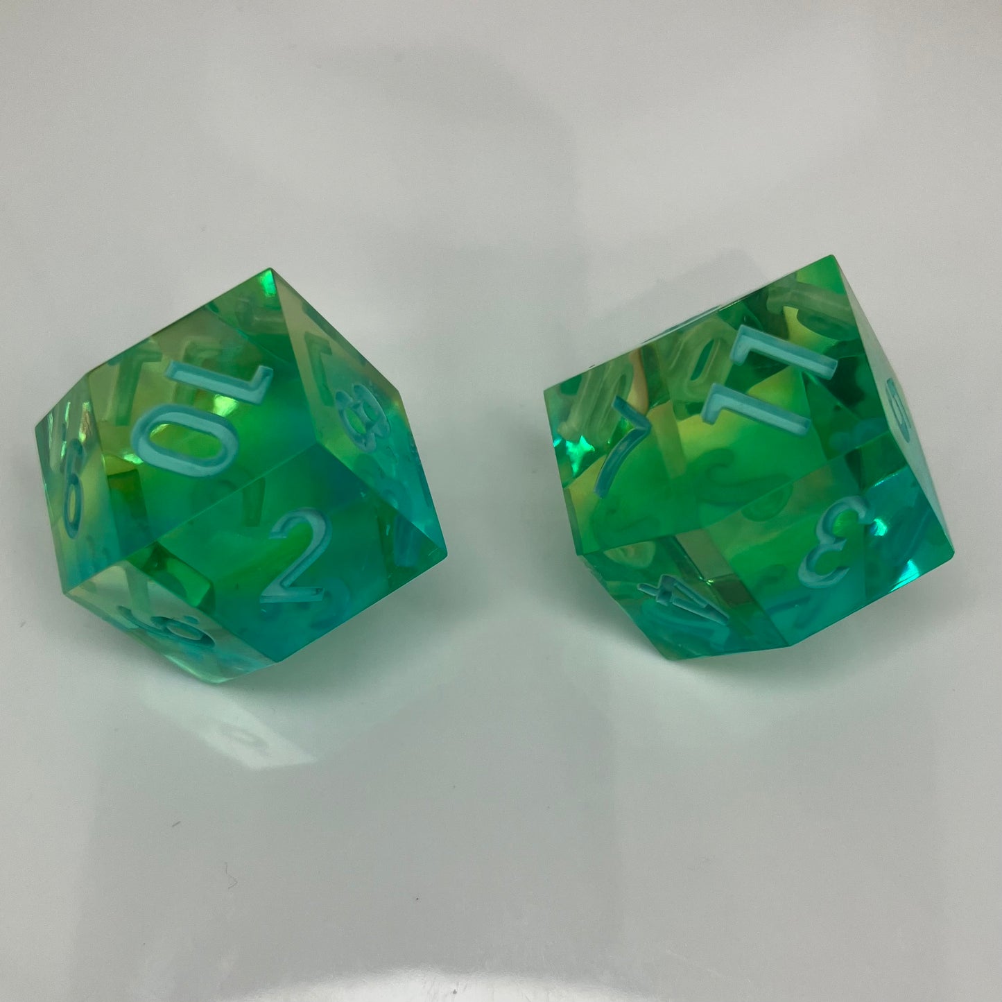 Dewy - Pair of d12s for Daggerheart