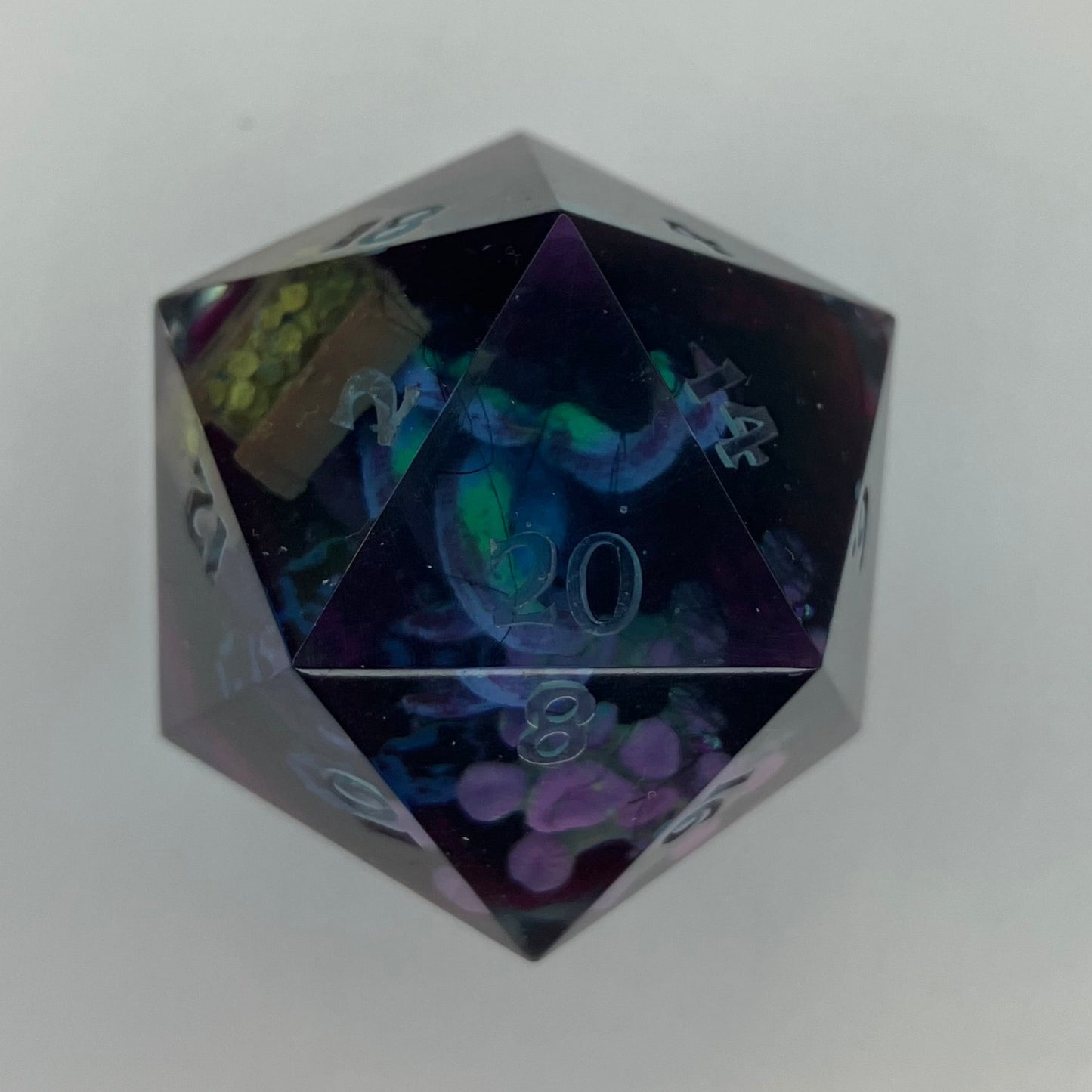 Kraken's Treasure 30mm Chunk d20