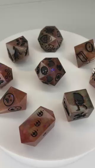 Buried Treasure GM dice set